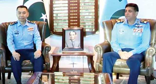 چینی وفد، ایئر چیف ملاقات: فضائی قوت، آپریشنل ہم آہنگی، تعاون بڑھانے پر تبادلہ خیال