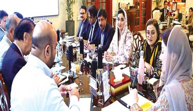 سرکاری سکولوں کا معیار پرائیویٹ سے بہتر بنانا چاہتے ہیں: مریم نواز