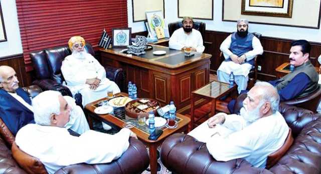 سینٹ الیکشن: خیبر پی کے میں جوڑ توڑ تیز، پی پی وفد کی فضل الرحمن سے ملاقات