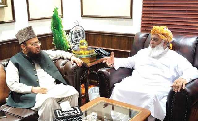 بلوچستان، خیبر پی کے میں حکومتی رٹ نہیں، دہشتگردی کا خاتمہ دور کی بات ہے: فضل الرحمٰن