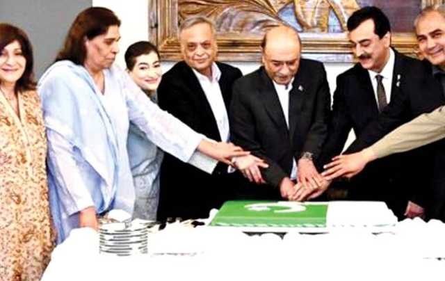 پاکستان کو متحد رکھنے میں زرداری، پیپلز پارٹی کا کردار اہم: سالگرہ پر سیمینار