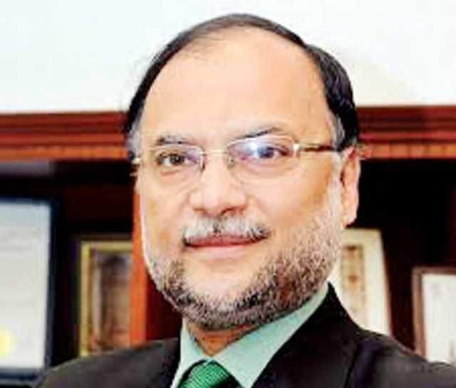 پاکستانی سیارے کی خلا میں لانچنگ، احسن اقبال چین پہنچ گئے 