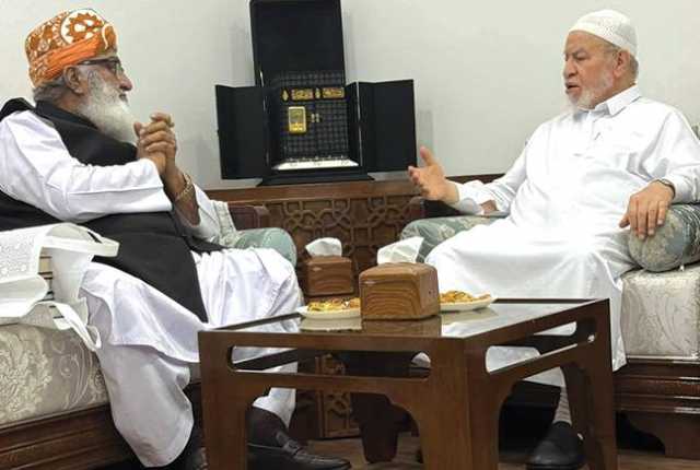 فضل الرحمن کی ترکی کے معروف عالم شیخ محمد عوامہ سے ملاقات