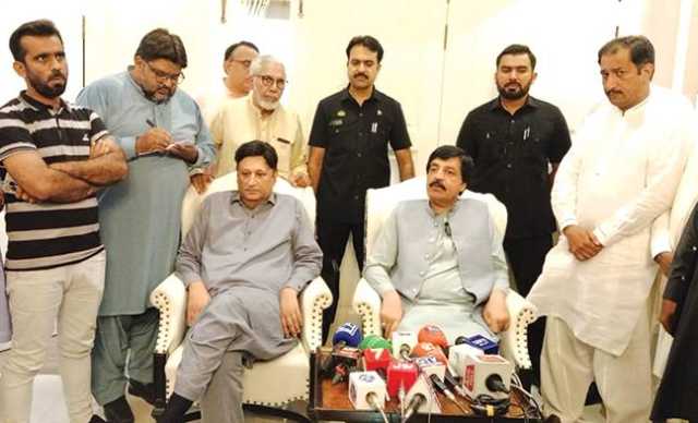 پیپلزپارٹی کا اتحاد مجبوری‘وزارتیں لینے کاکوئی ارادہ نہیں:گورنر پنجاب