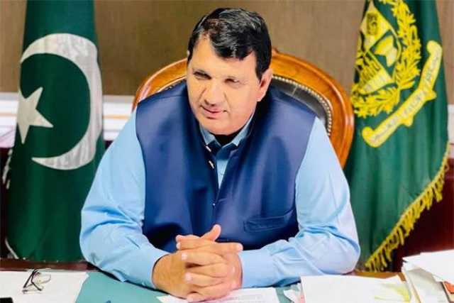 خیبر پی کے میں حکومت کی تبدیلی خارج از امکان نہیں: امیر مقام 