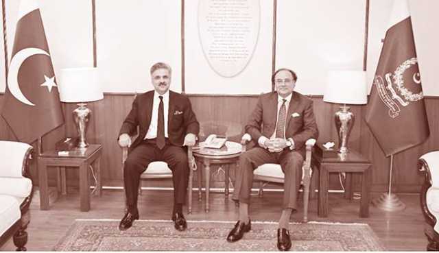 چیف جسٹس سے وزیر خزانہ کی ملاقات، قانون کی حکمرانی کیلئے مربوط کوششوں کی اہمیت پر زور