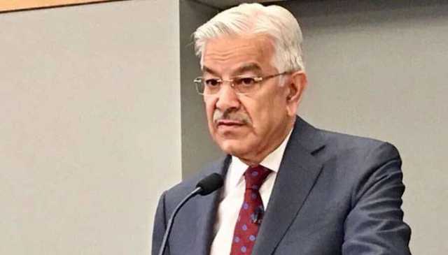  خواجہ آصف کا بیوروکریٹس پر بیان‘ وزارت داخلہ ‘ ایف بی آر پی اے سی میں طلب 
