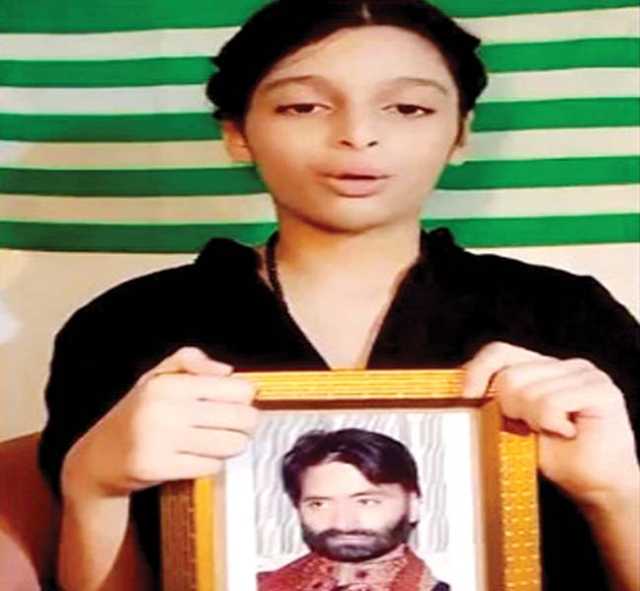 بھارت میرے والد یاسین ملک کو اگلے ماہ پھانسی دینا چاہتا: رضیہ سلطانہ 