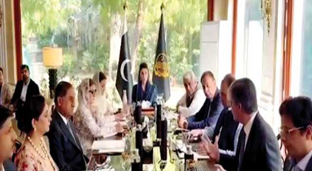 میڈیکل کالجز کیلئے داخلہ پالیسی منظور، غریب مریض کو علاج کی سہولت ملنی چاہئے: مریم نواز