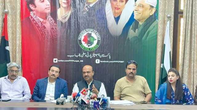 حکومت غیرسنجیدہ‘ بینظیر پروگرام کا ڈیٹا استعمال نہیں کرنا چاہتی: ندیم چن