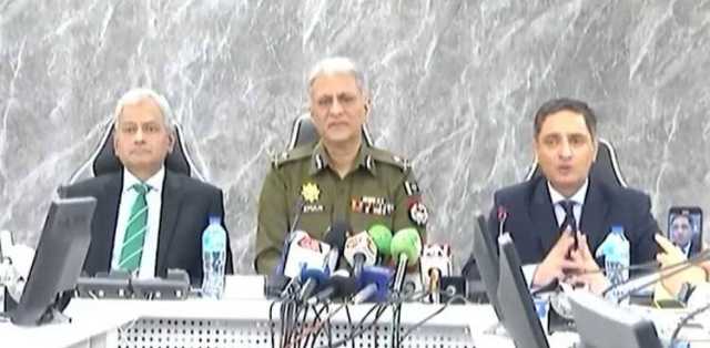 پنجاب سے ’’ڈالہ کلچر‘‘ ناجائز اسلحہ کا خاتمہ لازمی: آئی جی 