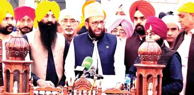  گورونانک کے جنم دن کی تقریبات ننکانہ صاحب میں اختتام پذیر