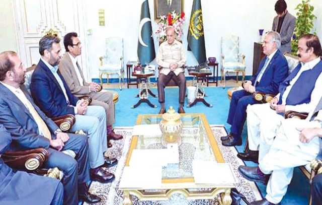 27ویں ترمیم، حکومتی رابطے تیز: آرٹیکل 243 میں تبدیلی منظور، این ایف سی ایوارڈ، صوبائی خودمختاری سے متعلق شقیں اور دیگر نکات مسترد، آئینی عدالت پر حتمی فیصلہ آج، بلاول