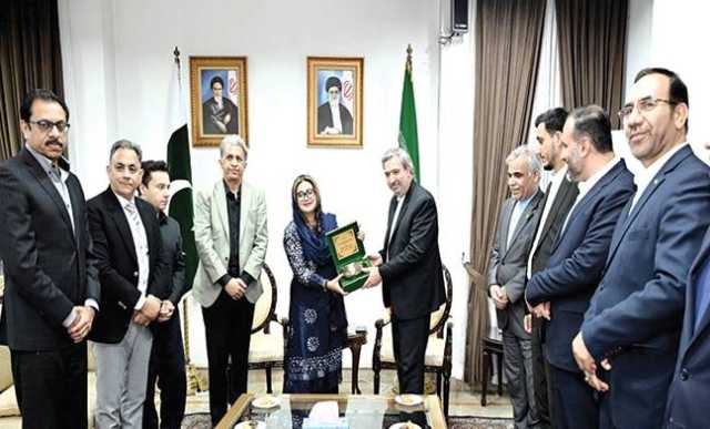 پاکستانی اور ایرانی فلم میکر علامہ اقبال پر عالمی معیار کی فلم بنا سکتے ہیں: عظمیٰ بخاری 