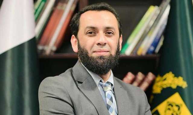 وفاقی  حکومت  سازی  کیلئے  اڑھائی سالہ  بندوبست  سے لاعلم  ‘ 28ویں  ترمیم  کہیں  زیر  غور نہیں  : عطاتارڑ