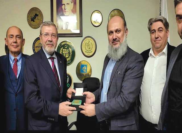 پاکستان، ترکیہ کا ایوی ایشن، دفاعی مینو فیکچرنگ اورہائی ٹیک صنعتوں میں تعاون پر اتفاق: وزیر تجارت جام کمال سے ترک وفد کی ملاقات