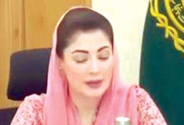 کھلے مین ہول، ٹوٹی سڑکیں، گرین بیلٹس، گندگی، خراب پینٹ پر ذمہ داروں کیخلاف کارروائی ہو گی: مریم نواز