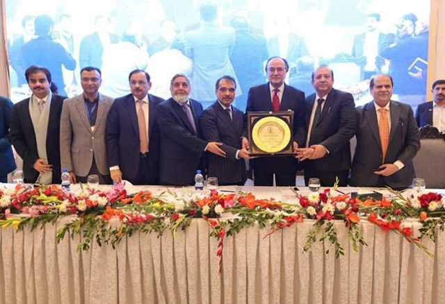 منی بجٹ نہیں لا رہے، شارٹ فال گڈ گورننس سے کور کرینگے: وزیر خزانہ