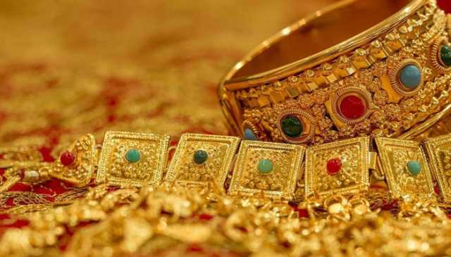 سونا اڑھائی ہزار روپے سستا ، فی تولہ 3 لاکھ ، 53 ہزار کا ہو گیا