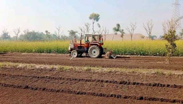 مہنگی کھاد کا راز فاش: کسانوں پر 7 ارب روپے کا اضافی بوجھ ڈالنے کا ذمہ دار کون؟