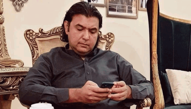مصطفیٰ نواز کھوکھر کی 26ویں آئینی ترمیم کے خلاف سپریم کورٹ میں درخواست