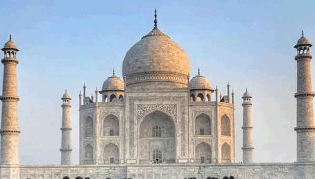 شاہجہاں نے تاج محل آگرہ میں کیوں تعمیر کرایا؟