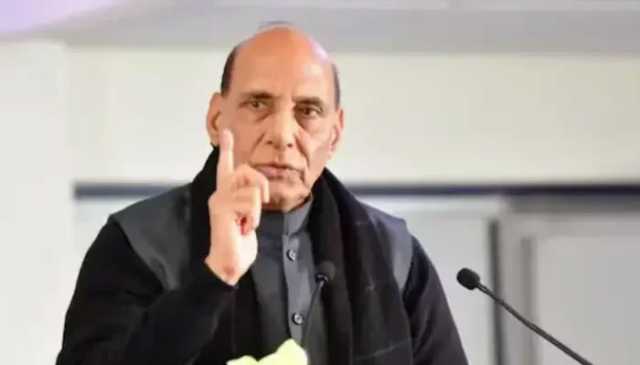 پاکستان کے ساتھ بات چیت صرف دہشت گردی اورآزادکشمیرپرہوگی،بھارتی وزیردفاع