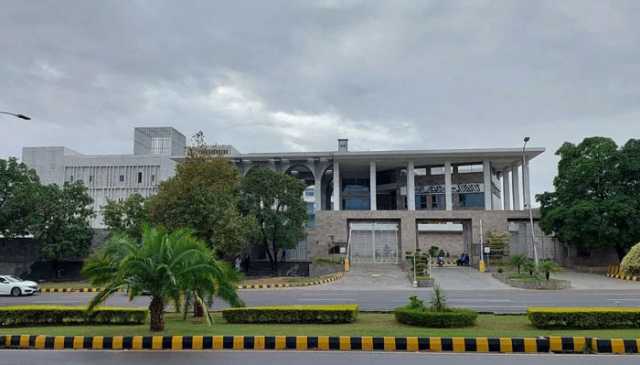 اسلام آباد ہائیکورٹ نے شبلی فراز اور کنول شوذب کی توہین عدالت کی درخواستیں خارج کردیں
