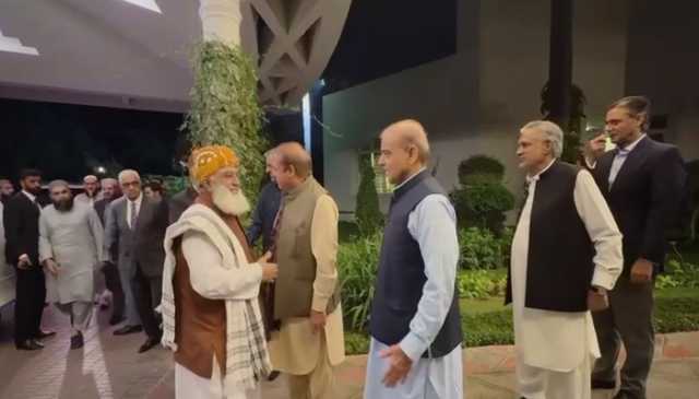   وزیراعظم سے مولانا فضل الرحمان کی اہم ملاقات