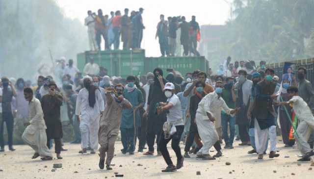 پانچ اکتوبر اور آٹھ فروری کا جلاؤ گھیراؤ: پی ٹی آئی رہنماؤں کی عبوری ضمانتوں میں توسیع