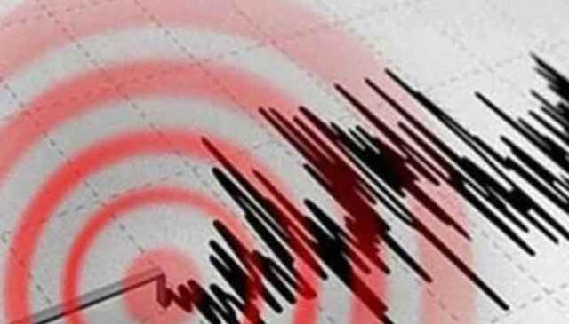 کراچی میں زلزلے کے جھٹکے، لوگوں میں خوف وہراس پھیل گیا
