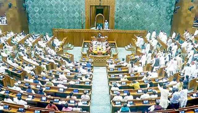 بھارتی لوک سبھا میں مسلمانوں کی وقف جائیدادوں سے متعلق متنازع ترمیمی بل منظور