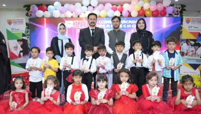بہارہ کہو میں نجی سکول کی سالانہ تقریب تقسیم انعامات غزہ کے مظلوم بچوں کے نام