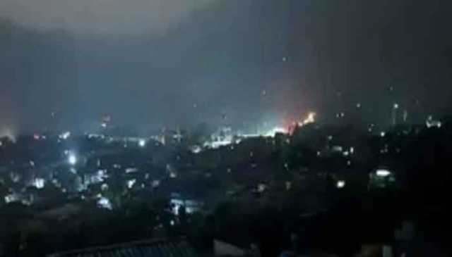 مودی کا گودی میڈیا بے نقاب! پاکستان پر حملے کی پرانی ویڈیو سے نیا جھوٹ گھڑ لیا