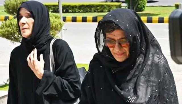 احتجاج اور جلاؤ گھیراؤ کے 2 مقدمات: بانی پی ٹی آئی کی بہنوں کی عبوری ضمانت میں 30 مئی تک توسیع