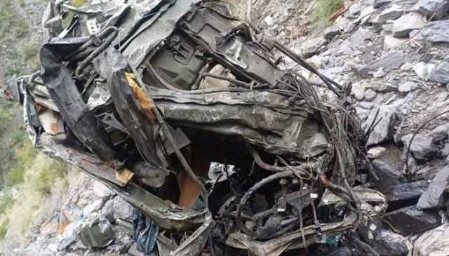 مقبوضہ کشمیر میں بھارتی فوج کا ٹرک کھائی میں جاگرا، 3 فوجی ہلاک