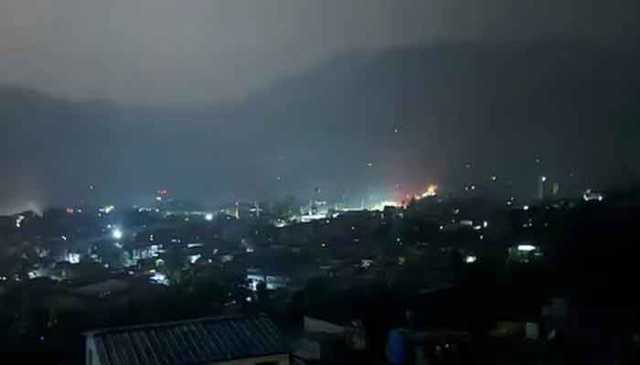 بھارت کا پاکستان پربزدلانہ حملہ، پاک فضائیہ نے 5 بھارتی طیارے مارگرائے، بریگیڈ ہیڈکوارٹر بھی تباہ کردیا