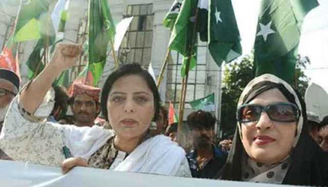 بھارت میں بلیک آؤٹ، پاکستانیوں کا مورال بہت بلند ہے، امریکی اخبار