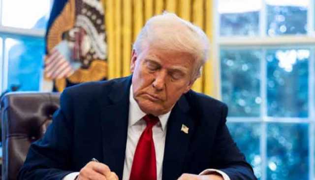 امریکا میں ادویات کی قیمتوں میں کمی: ٹرمپ نے اہم حکم نامے پر دستخط کر دیے