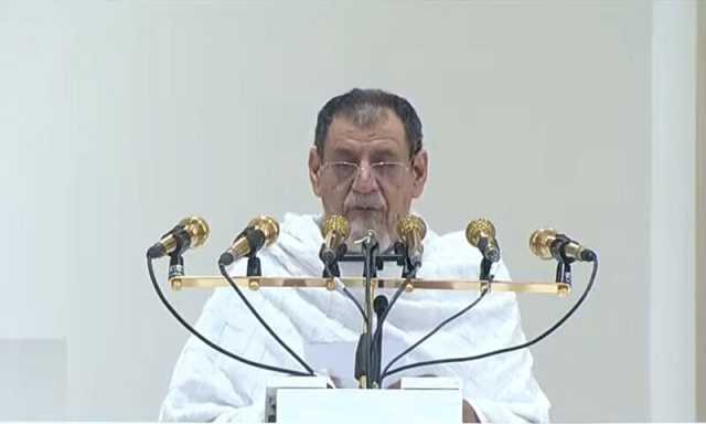 اے اللہ! فلسطین کے بھائیوں کی مدد فرما، عورتوں اور بچوں کو قتل کرنے والوں کو برباد کردے، خطبہ حج