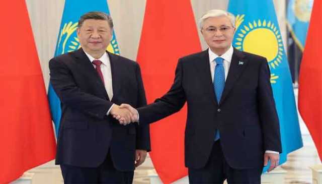 چینی صدر چین وسطی ایشیا سربراہ اجلاس میں شرکت کے لیے آستانہ پہنچ گئے