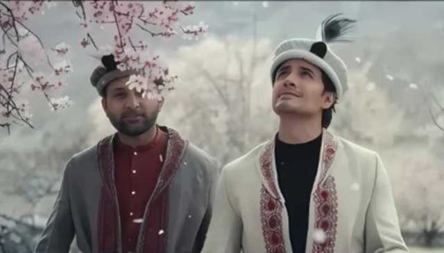 علی ظفر کے شینا زبان میں پہلے میوزک ویڈیو ‘کرے کرے’ نے ریلیز ہوتے ہی دھوم مچا دی