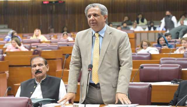 ’ 9 مئی سے متعلق مقدمات معافی کااختیار نہیں‘، اعظم نذیر کی تقریر کے دوران اپوزیشن کے چور چور کے نعرے