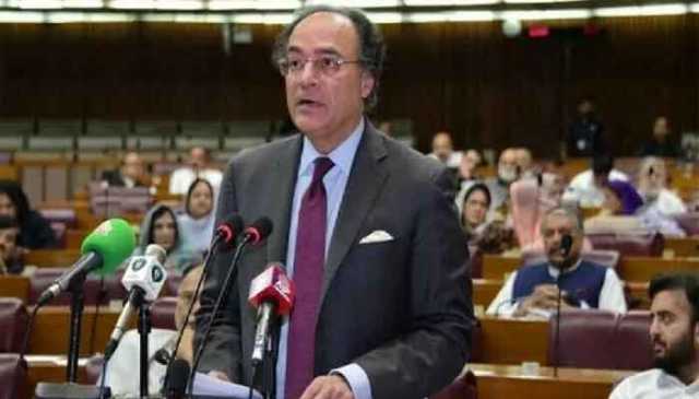 قومی اسمبلی کا اجلاس ، وزیر خزانہ بجٹ 26-2025 پیش کررہے ہیں