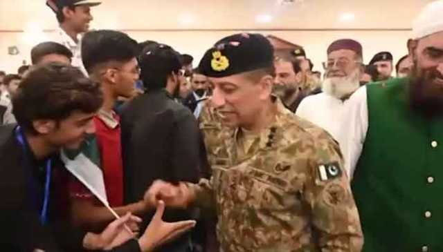 ڈی جی آئی ایس پی آر کی سیلانی آئی ٹی پروگرام کراچی کے طلباء سے خصوصی ملاقات
