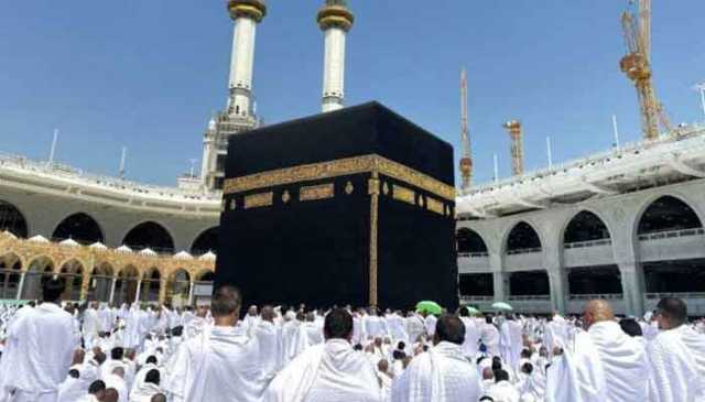 لَبَّيْكَ اللَّهُمَّ لَبَّيْكَ: مناسک حج کا آغاز، لاکھوں عازمین کی منیٰ کیلئے روانگی