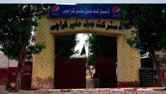 زلزلے کے باعث ملیر جیل کے بیرکس کی دیواروں میں دراڑ، 300 قیدی فرار
