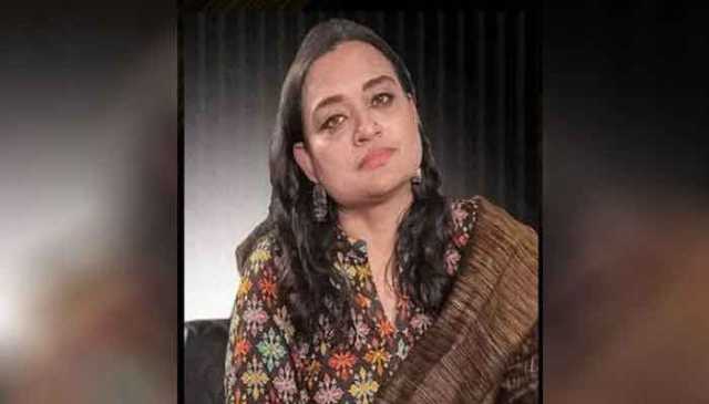 معروف ڈرامہ نگار سائرہ رضا انتقال کر گئیں