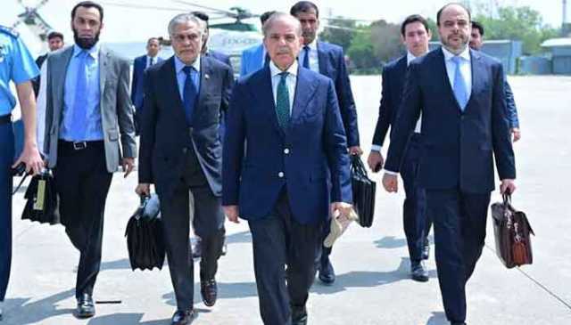 وزیراعظم شہباز شریف سعودی عرب کے دو روزہ دورے پر جدہ پہنچ گئے
