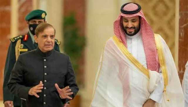 وزیراعظم کی سعودی ولی عہد کے ظہرانے میں شرکت، محمد بن سلمان نے گاڑی خود چلائی
